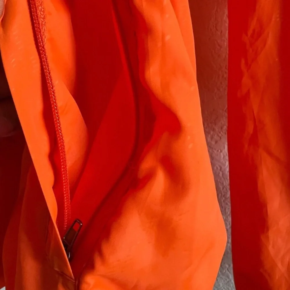 The North Face Orange Lightweight Nylon Windbreaker Packable Jacket Size XXL - Picture 7 of 15